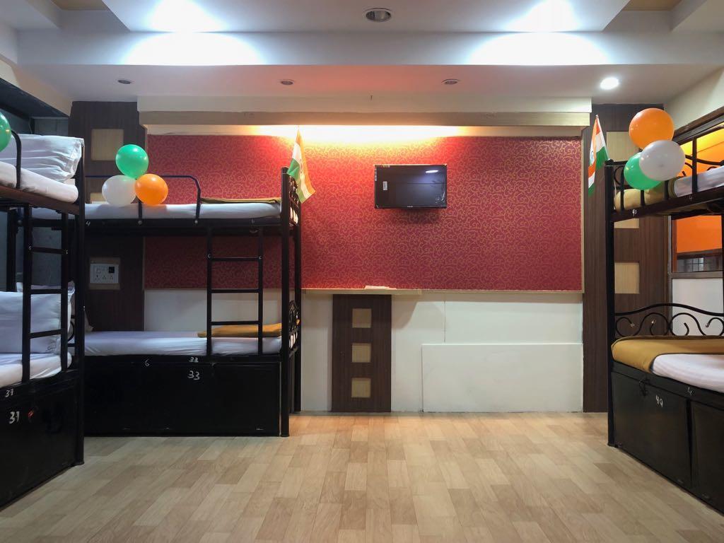 Bandra Dormitory Only For Indian Mumbai Bagian luar foto