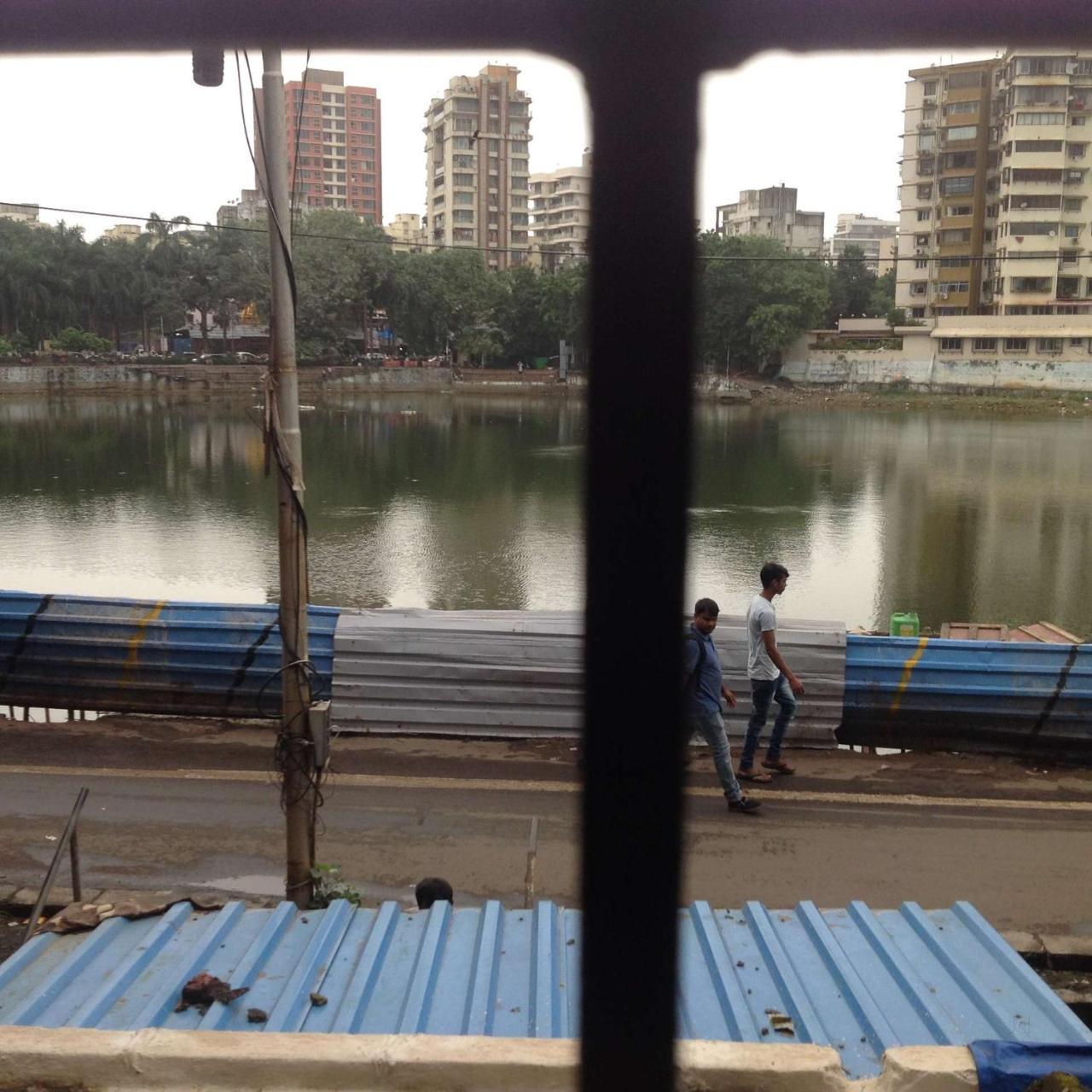 Bandra Dormitory Only For Indian Mumbai Bagian luar foto